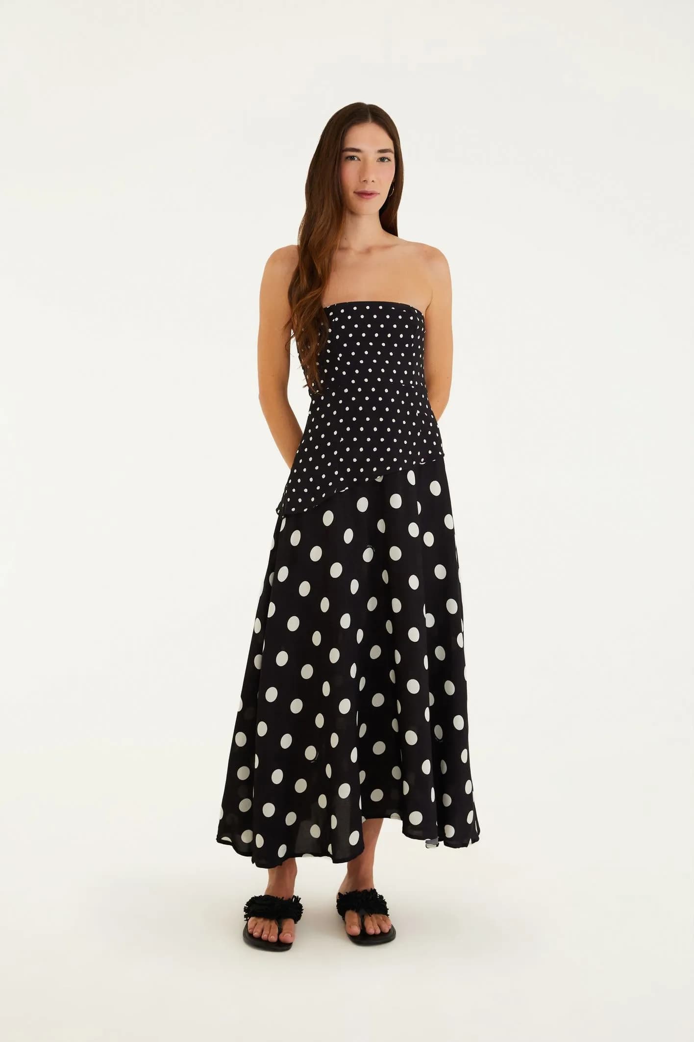 Vestido Sem Manga Poá