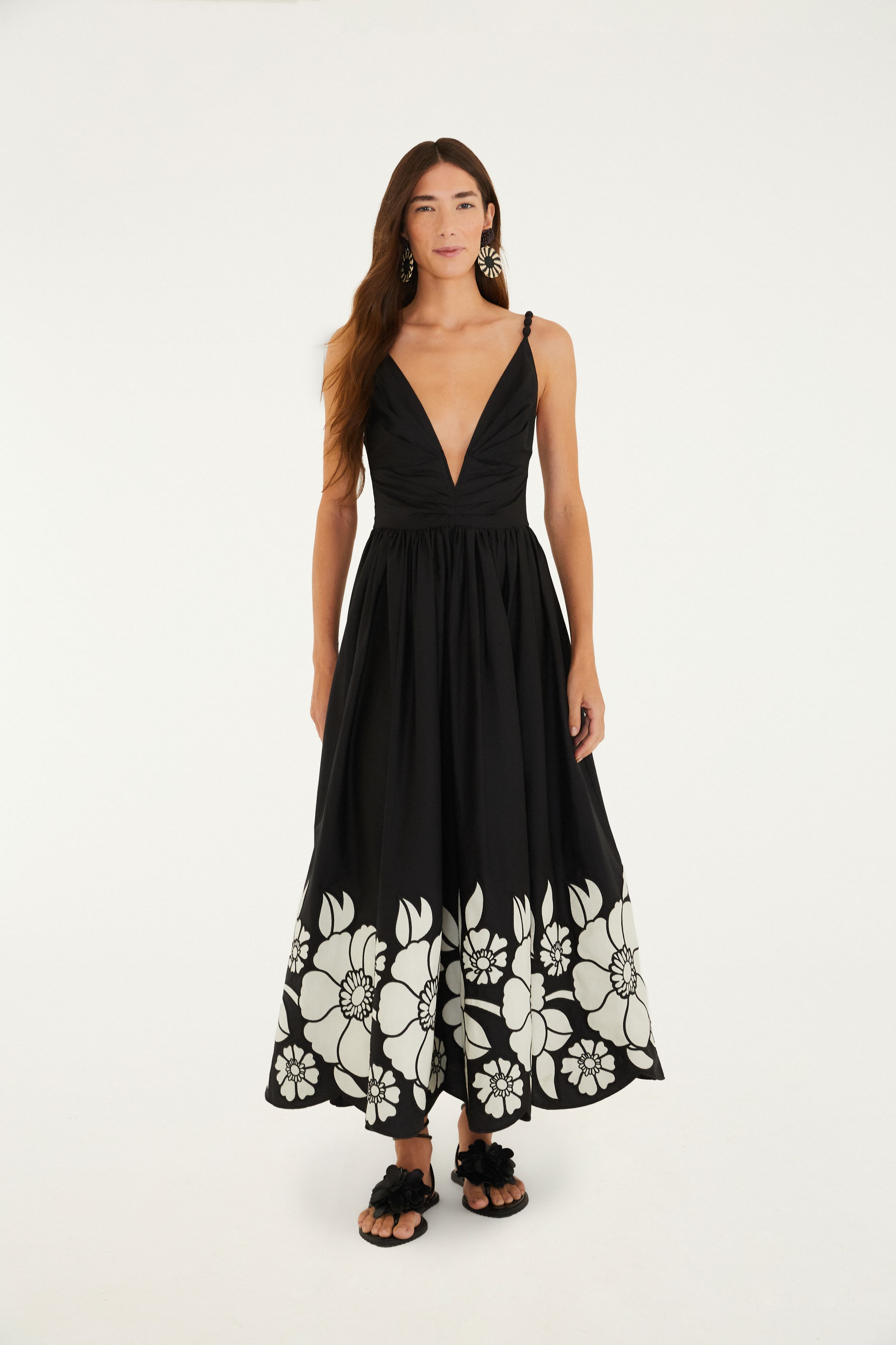 Vestido Bordado Flor Da Noite